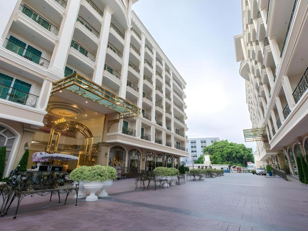 Hotel Lk Celestite Pattaya Exterior foto