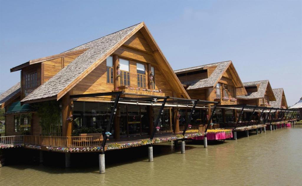 Hotel Lk Celestite Pattaya Exterior foto